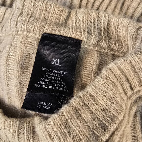 Cashmere Wool Sweaters Lot of 3 Crafters Cutters Repurpose Upcycle Recycle Flaws - Picture 5 of 5